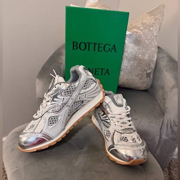 Bottega Sneakers! 
(Run Big) 
Only Selling because they are too big 4 me - Picture 1 of 4